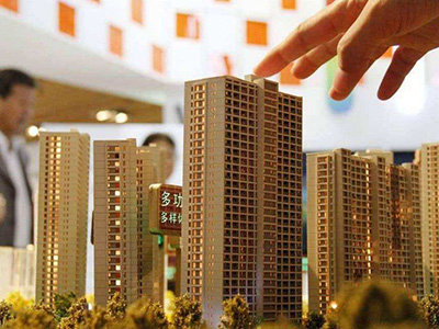 梁建章建议三孩家庭房贷利息全免，为救市还是为养老？